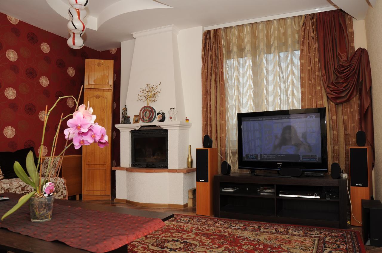 Apart Club Kosmo Apartment Chernivtsi Exterior photo